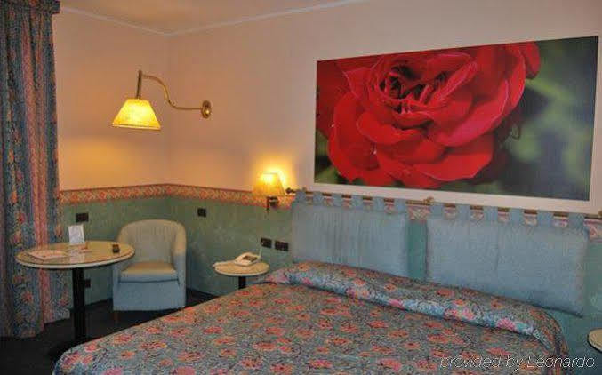 Green Hotel Сеттимо-Торинезе Экстерьер фото